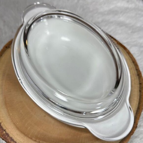 Vintage CorningWare Oval 14oz Handled Baker with Pyrex Handled Glass Lid - Picture 8 of 14